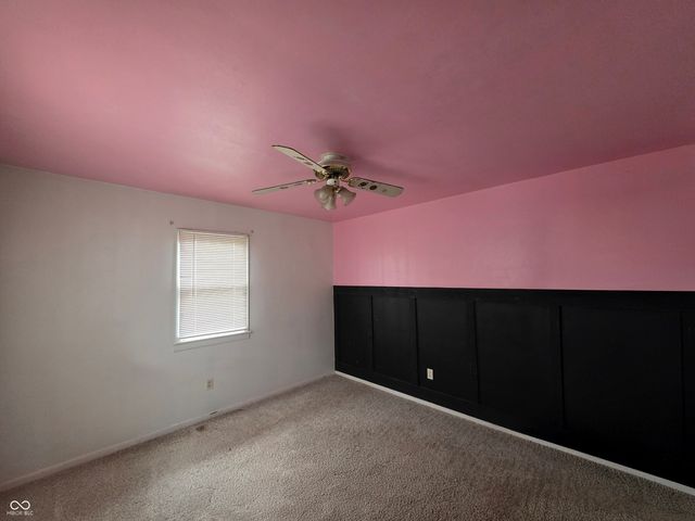 604 N Carroll Drive, Westport, IN 47283