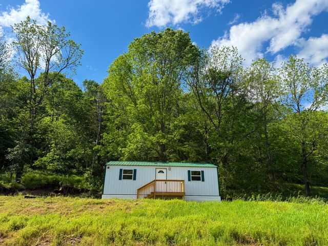 140 Ben Johnson Rd, Pulaski, TN 38478