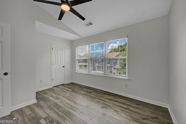 1044 Liberty Parkway NW, Atlanta, GA 30318