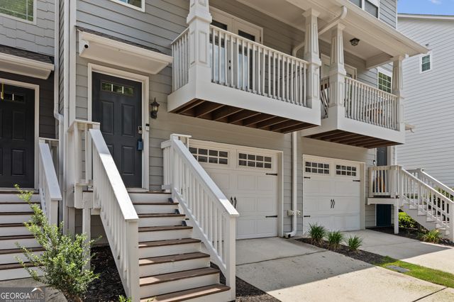 1044 Liberty Parkway NW, Atlanta, GA 30318