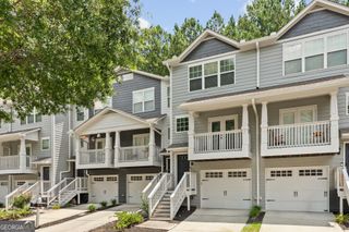 1044 Liberty Parkway NW, Atlanta, GA 30318