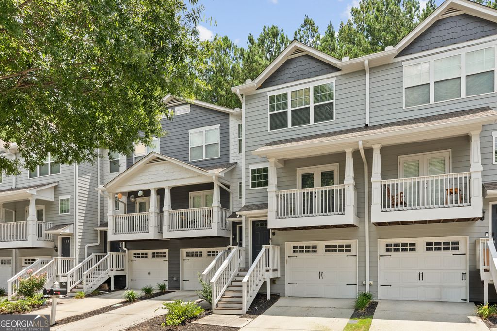 1044 Liberty Parkway NW, Atlanta, GA 30318