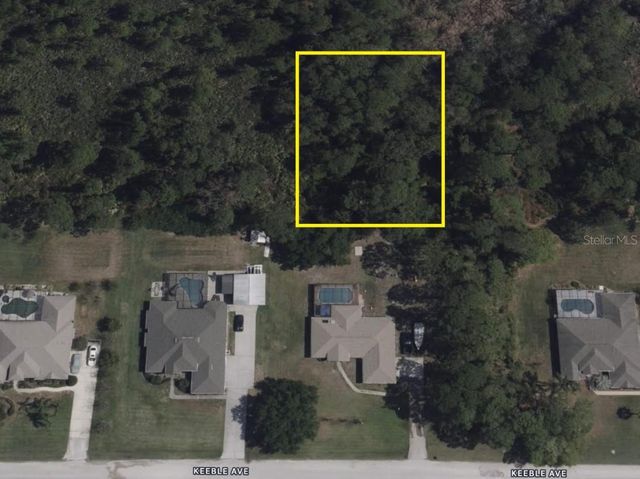 32 FYFE AVENUE, Debary, FL 32713