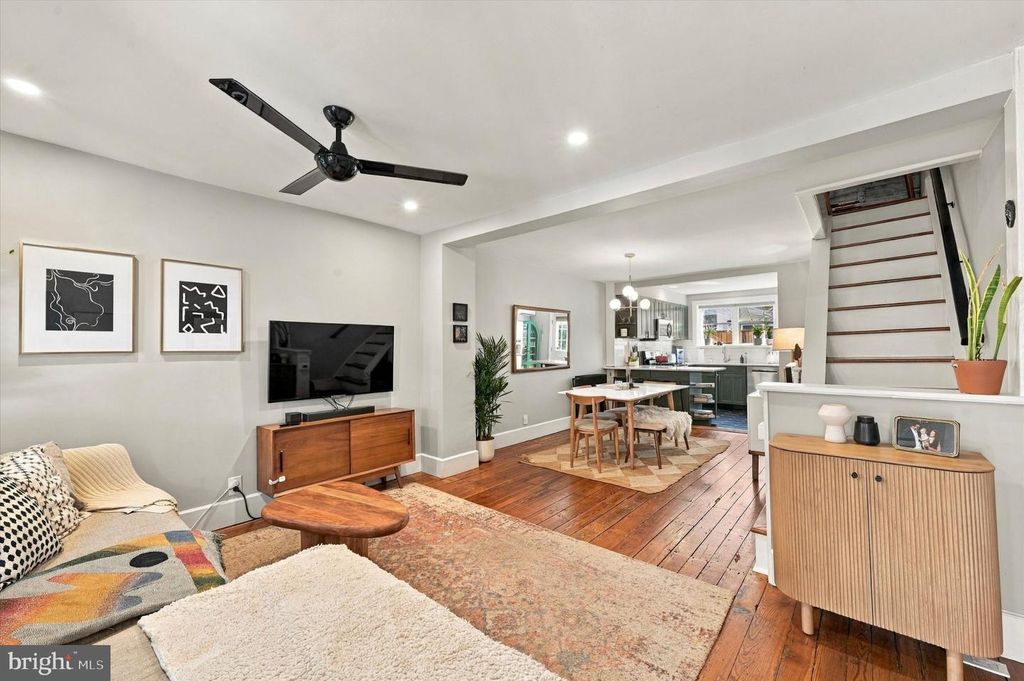 1617 S ISEMINGER ST, PHILADELPHIA, PA 19148 — photo 5