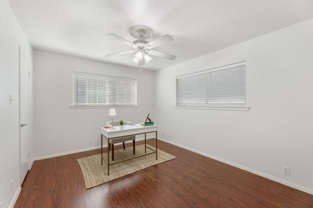 7908 Royal Lane 122 B, Dallas, TX 75230