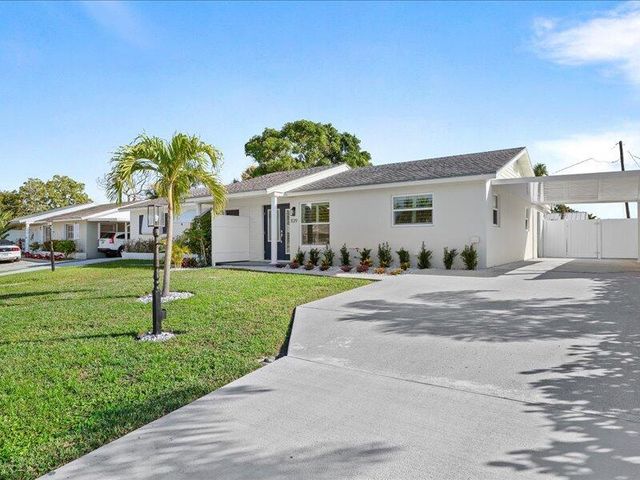 1129 Stillwater Drive, Jupiter, FL 33458