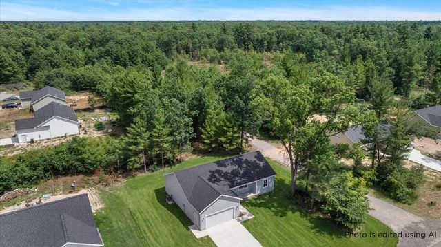 6108 Automobile Road, Twin Lake, MI 49457