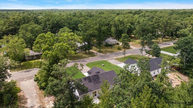 6108 Automobile Road, Twin Lake, MI 49457