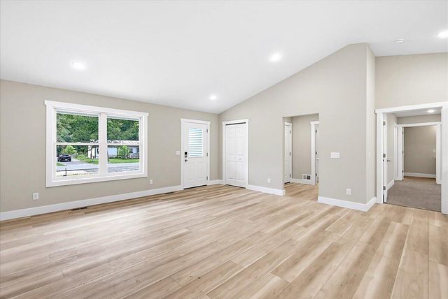 6108 Automobile Road, Twin Lake, MI 49457