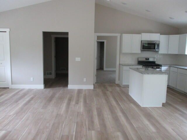 6108 Automobile Road, Twin Lake, MI 49457