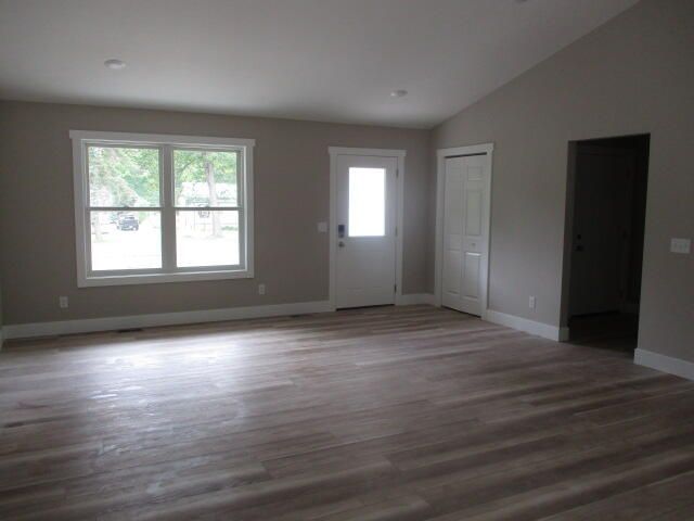 6108 Automobile Road, Twin Lake, MI 49457
