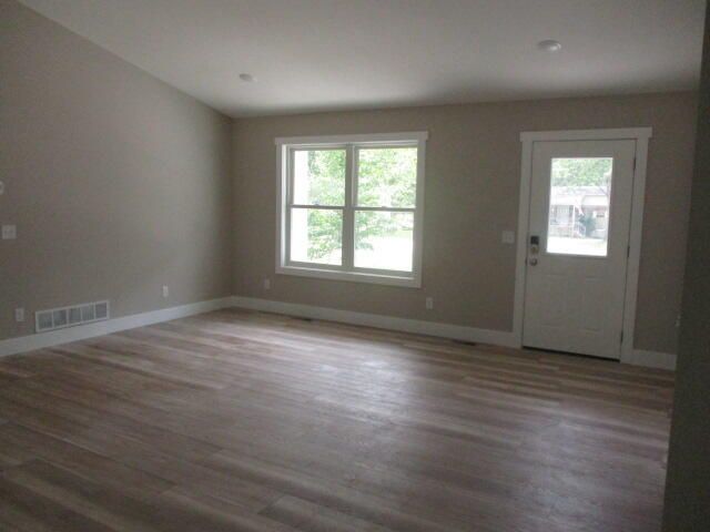 6108 Automobile Road, Twin Lake, MI 49457