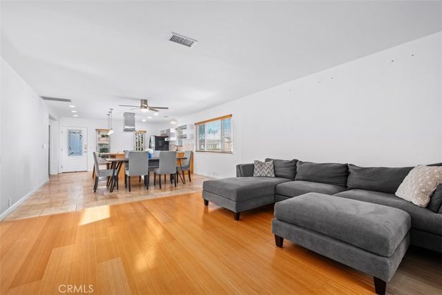 21372 Green Cove, Huntington Beach, CA 92646