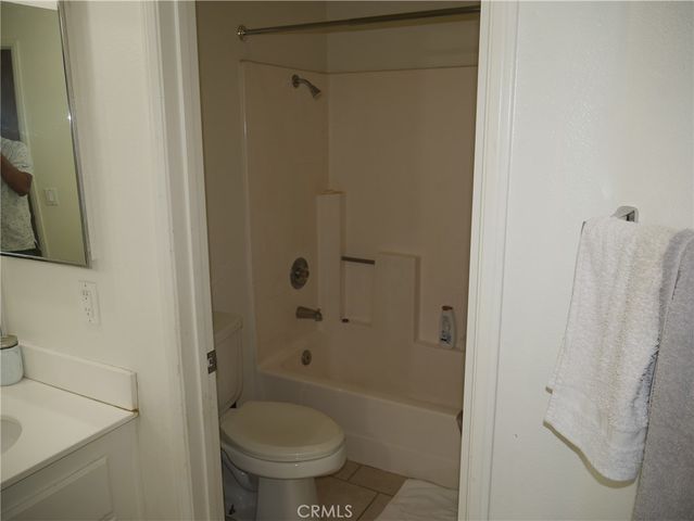 14166 Redondo Court, Fontana, CA 92336