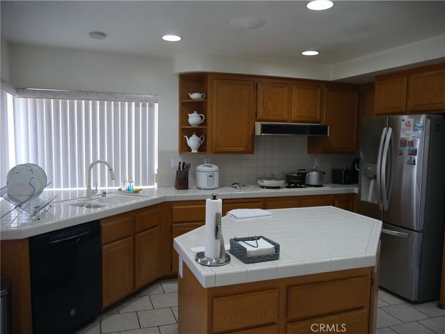 14166 Redondo Court, Fontana, CA 92336