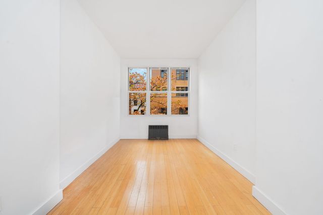 336 W 19th St Apt 1, New York City, NY 10011