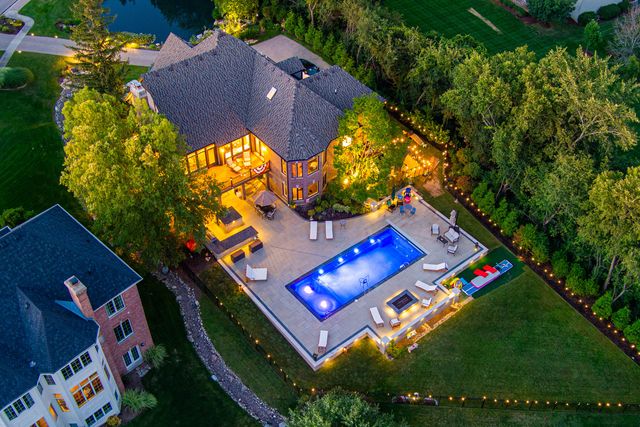 3814 Tradition Boulevard, St. Charles, IL 60175