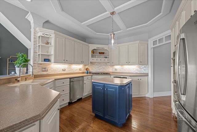 3814 Tradition Boulevard, St. Charles, IL 60175