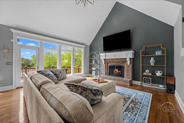 3814 Tradition Boulevard, St. Charles, IL 60175