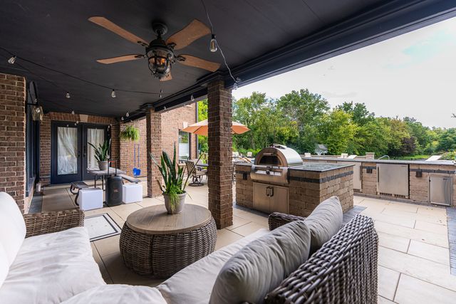 3814 Tradition Boulevard, St. Charles, IL 60175