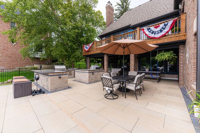3814 Tradition Boulevard, St. Charles, IL 60175