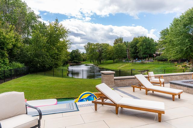 3814 Tradition Boulevard, St. Charles, IL 60175