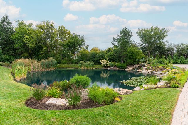 3814 Tradition Boulevard, St. Charles, IL 60175