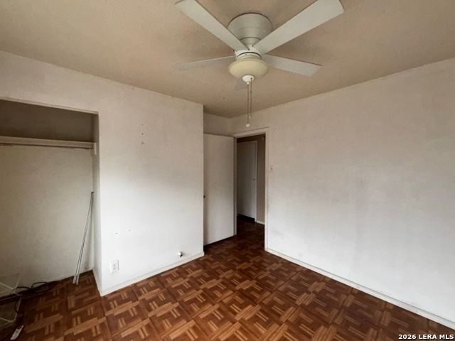 4306 silver lake, San Antonio, TX 78219