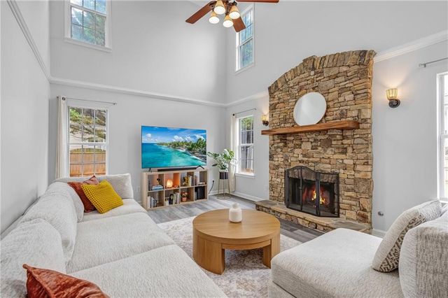 2887 Cressington Bend NW, Kennesaw, GA 30144