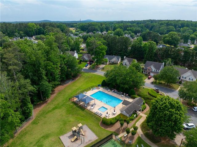 2887 Cressington Bend NW, Kennesaw, GA 30144