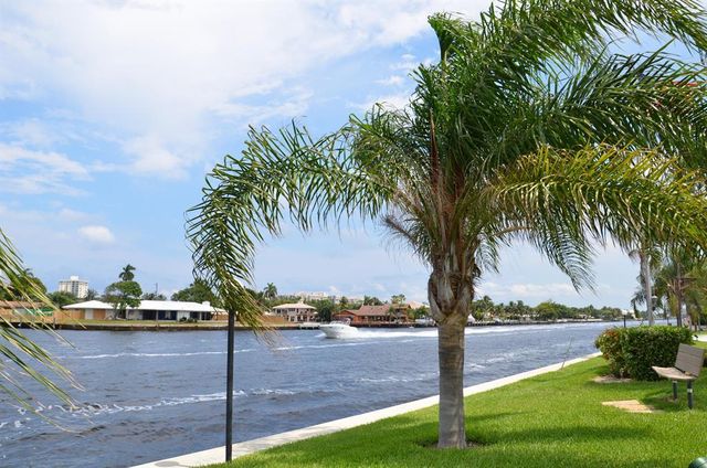 6417 Bay Club Drive 2, Fort Lauderdale, FL 33308