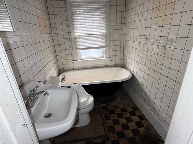 933 Highway Avenue, Covington, KY 41011