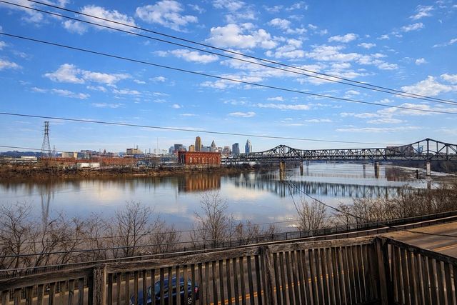 933 Highway Avenue, Covington, KY 41011