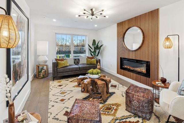 32 Birch Brook Road 15, Lynn, MA 01905