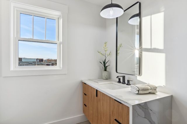 32 Birch Brook Road 15, Lynn, MA 01905