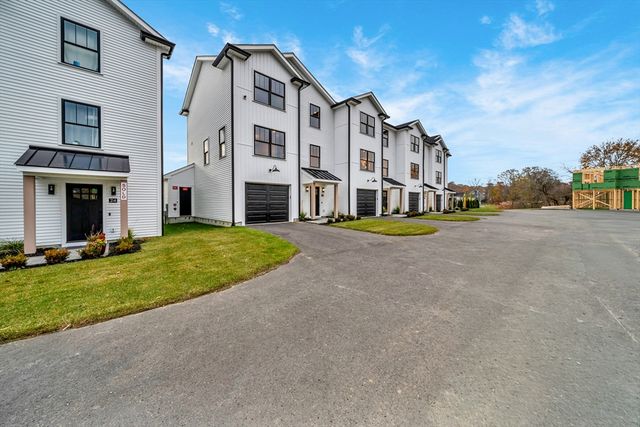 32 Birch Brook Road 15, Lynn, MA 01905