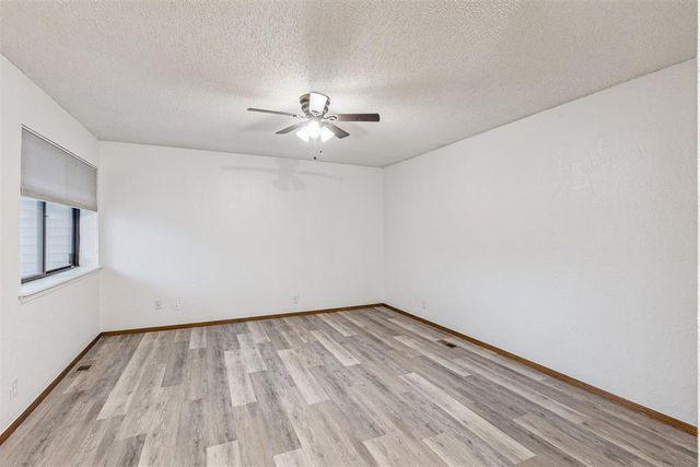 12220 Banyan Lane, Oklahoma City, OK 73162