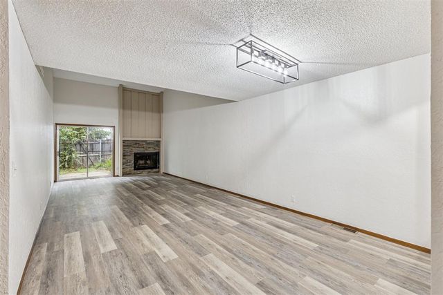 12220 Banyan Lane, Oklahoma City, OK 73162