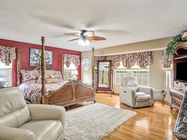 4184 Red Field Drive, Swansea, IL 62226
