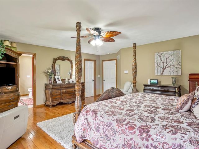 4184 Red Field Drive, Swansea, IL 62226