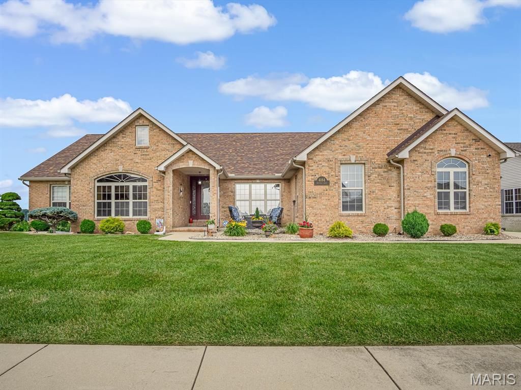 4184 Red Field Drive, Swansea, IL 62226