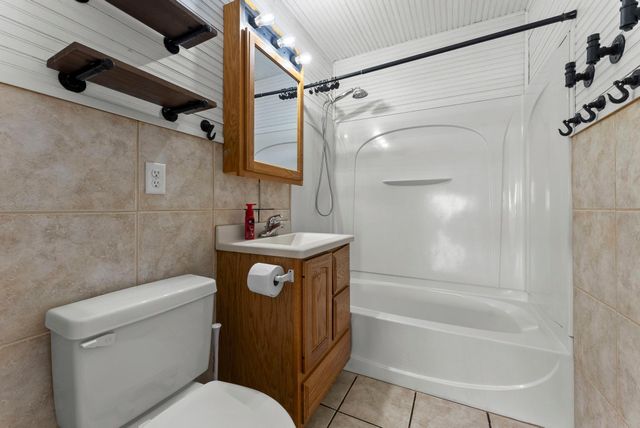 51400 Berry Avenue, Rush City, MN 55069