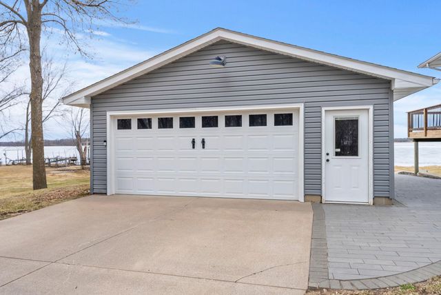 51400 Berry Avenue, Rush City, MN 55069