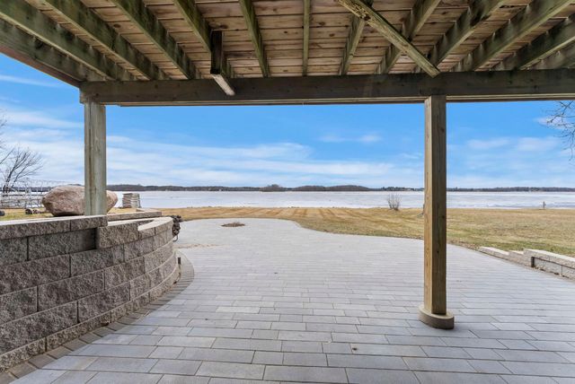 51400 Berry Avenue, Rush City, MN 55069