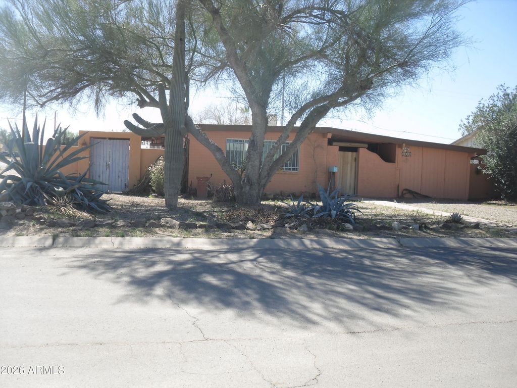 1232 N ORLANDO Drive N, Coolidge, AZ 85128
