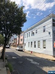 586 54th Street, West New York, NJ 07093