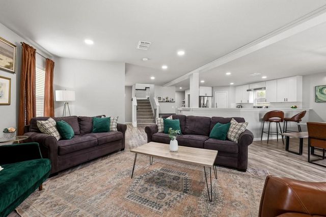 776 E Fulton Street, Van Alstyne, TX 75495