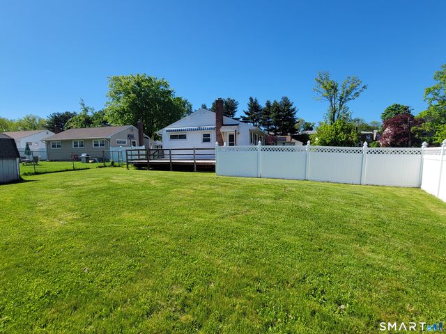 7 Devens Street, New Britain, CT 06051