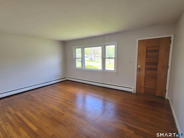 7 Devens Street, New Britain, CT 06051