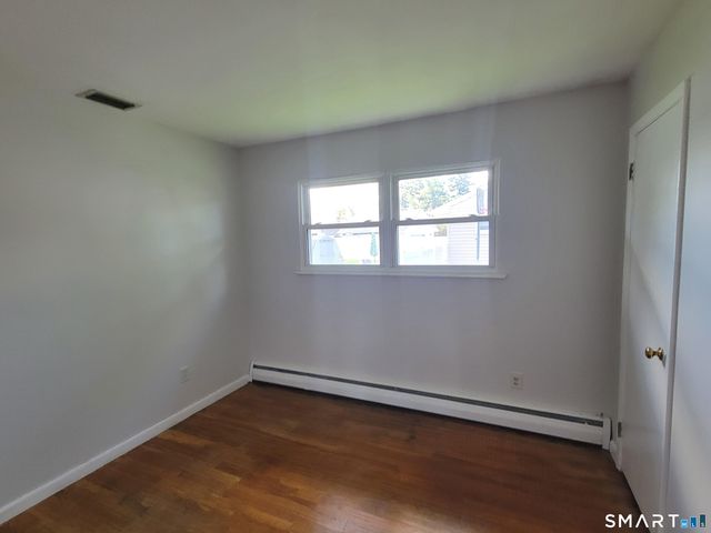 7 Devens Street, New Britain, CT 06051